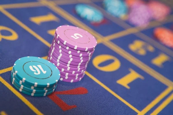 Slot games Aviator, Sweet Bonanza, dan Gates of Olympus di mambawin Game Unggulan